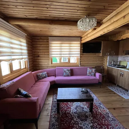 Akcaabat Esentepe'de 3+1 Apartment